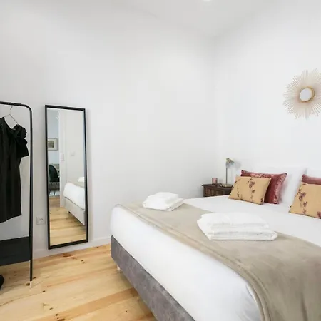 Casa Cheia De Graca - Lovely House Apartment Lisbon